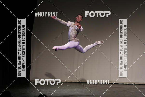 Buy your photos of the eventFORMATURA LILIAN GUMIEIRO on Fotop