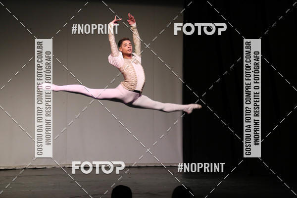 Buy your photos of the eventFORMATURA LILIAN GUMIEIRO on Fotop