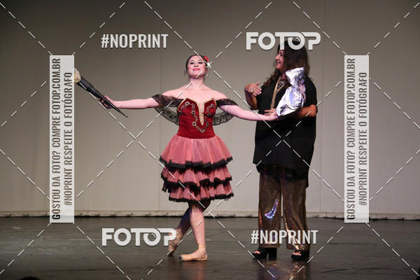 Buy your photos of the eventFORMATURA LILIAN GUMIEIRO on Fotop