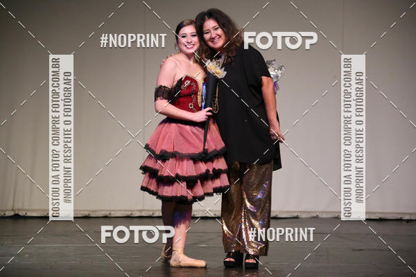 Buy your photos of the eventFORMATURA LILIAN GUMIEIRO on Fotop