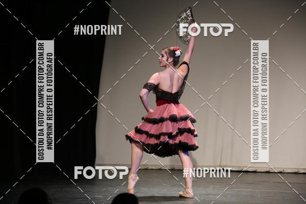Buy your photos of the eventFORMATURA LILIAN GUMIEIRO on Fotop