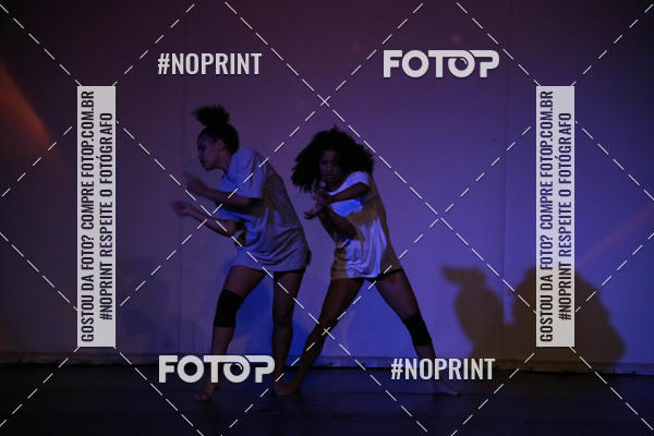 Buy your photos of the eventFORMATURA LILIAN GUMIEIRO on Fotop
