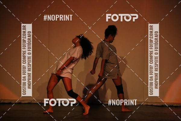 Buy your photos of the eventFORMATURA LILIAN GUMIEIRO on Fotop