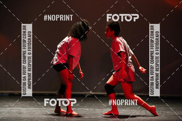 Buy your photos of the eventFORMATURA LILIAN GUMIEIRO on Fotop