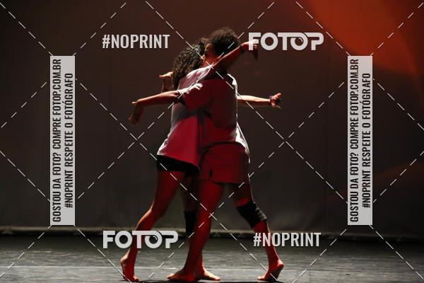 Buy your photos of the eventFORMATURA LILIAN GUMIEIRO on Fotop