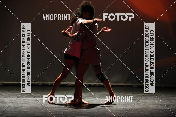 Buy your photos of the eventFORMATURA LILIAN GUMIEIRO on Fotop
