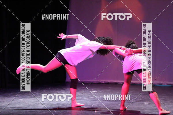 Buy your photos of the eventFORMATURA LILIAN GUMIEIRO on Fotop