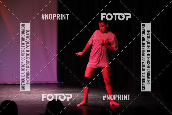 Buy your photos of the eventFORMATURA LILIAN GUMIEIRO on Fotop