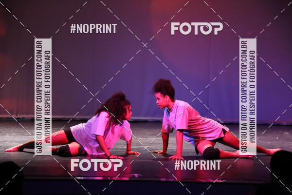 Buy your photos of the eventFORMATURA LILIAN GUMIEIRO on Fotop