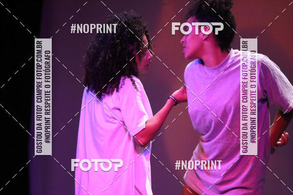 Buy your photos of the eventFORMATURA LILIAN GUMIEIRO on Fotop