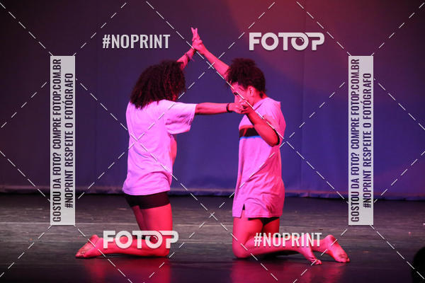 Buy your photos of the eventFORMATURA LILIAN GUMIEIRO on Fotop