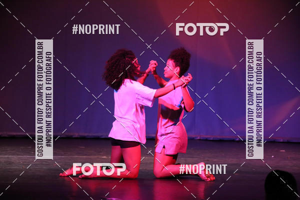 Buy your photos of the eventFORMATURA LILIAN GUMIEIRO on Fotop