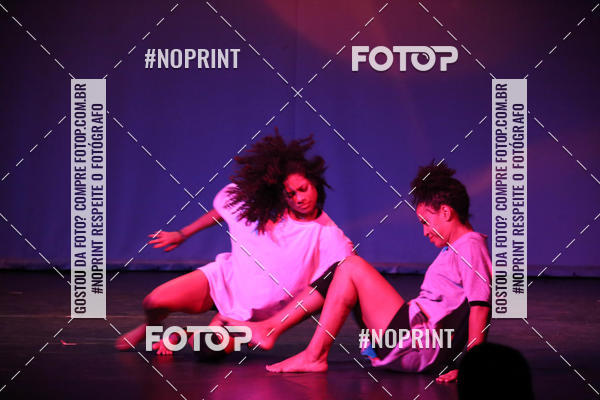 Buy your photos of the eventFORMATURA LILIAN GUMIEIRO on Fotop