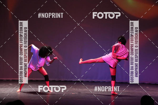 Buy your photos of the eventFORMATURA LILIAN GUMIEIRO on Fotop