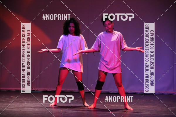 Buy your photos of the eventFORMATURA LILIAN GUMIEIRO on Fotop