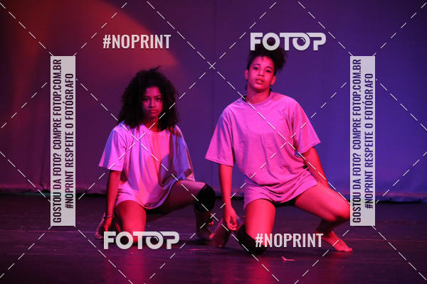 Buy your photos of the eventFORMATURA LILIAN GUMIEIRO on Fotop