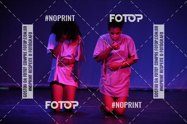 Buy your photos of the eventFORMATURA LILIAN GUMIEIRO on Fotop