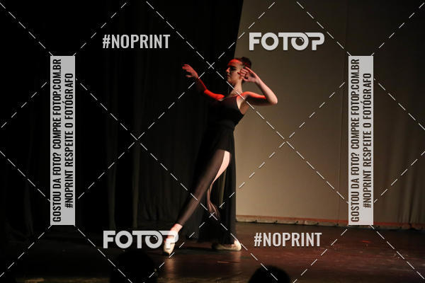 Buy your photos of the eventFORMATURA LILIAN GUMIEIRO on Fotop