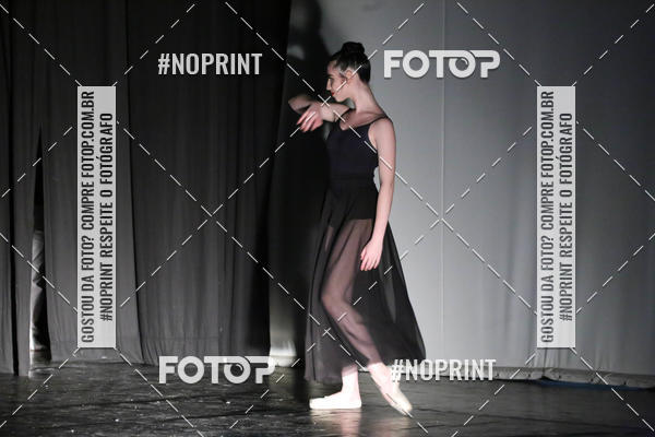 Buy your photos of the eventFORMATURA LILIAN GUMIEIRO on Fotop