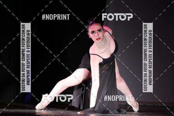 Buy your photos of the eventFORMATURA LILIAN GUMIEIRO on Fotop