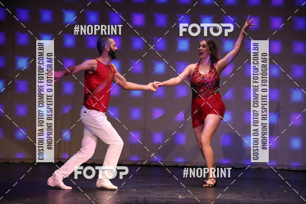 Buy your photos of the eventFORMATURA LILIAN GUMIEIRO on Fotop