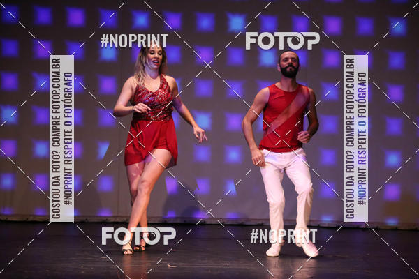 Buy your photos of the eventFORMATURA LILIAN GUMIEIRO on Fotop