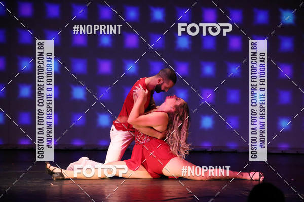 Buy your photos of the eventFORMATURA LILIAN GUMIEIRO on Fotop