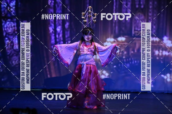 Buy your photos of the eventFORMATURA LILIAN GUMIEIRO on Fotop