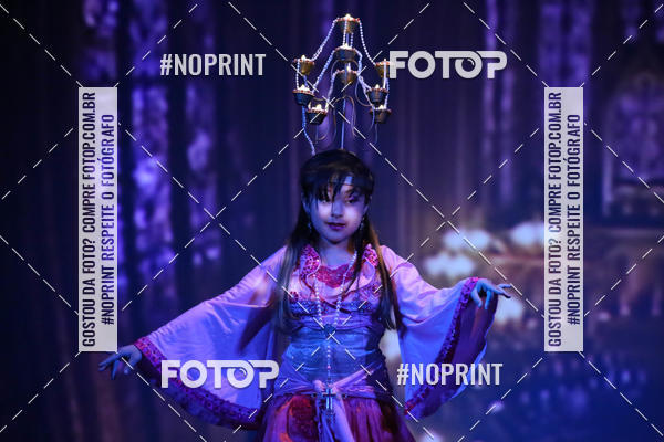 Buy your photos of the eventFORMATURA LILIAN GUMIEIRO on Fotop