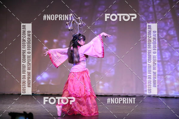 Buy your photos of the eventFORMATURA LILIAN GUMIEIRO on Fotop