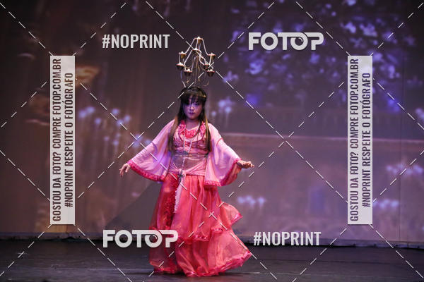 Buy your photos of the eventFORMATURA LILIAN GUMIEIRO on Fotop