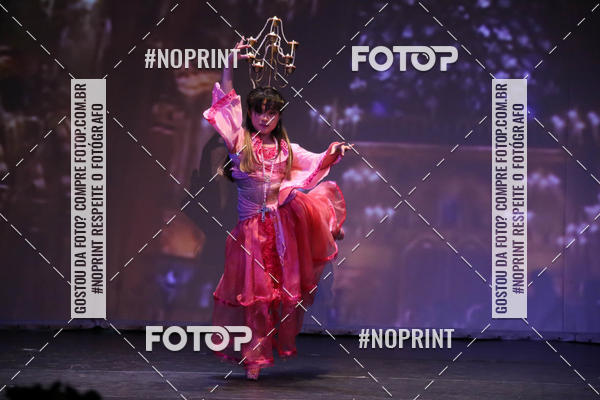 Buy your photos of the eventFORMATURA LILIAN GUMIEIRO on Fotop