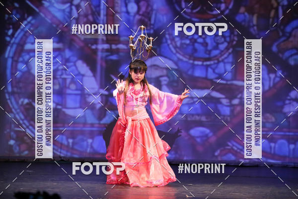 Buy your photos of the eventFORMATURA LILIAN GUMIEIRO on Fotop
