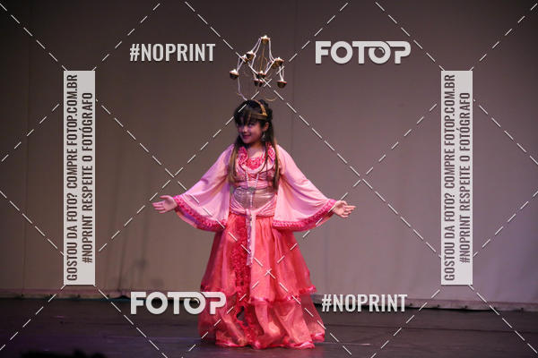 Buy your photos of the eventFORMATURA LILIAN GUMIEIRO on Fotop