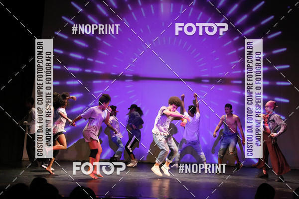 Buy your photos of the eventFORMATURA LILIAN GUMIEIRO on Fotop