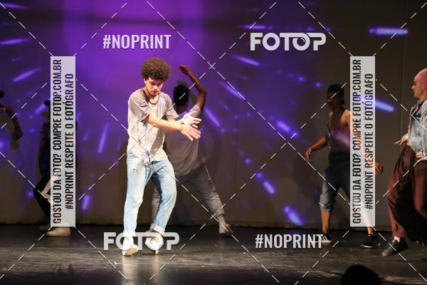 Buy your photos of the eventFORMATURA LILIAN GUMIEIRO on Fotop