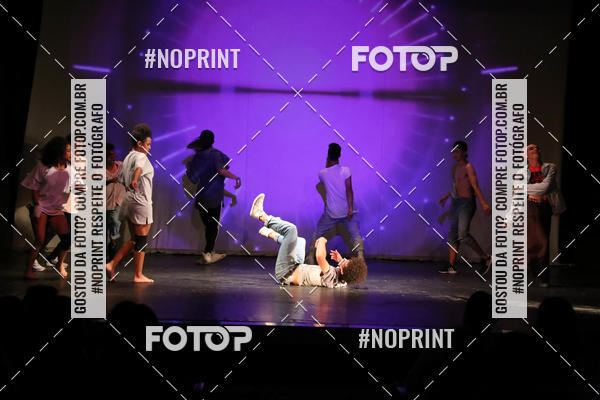 Buy your photos of the eventFORMATURA LILIAN GUMIEIRO on Fotop