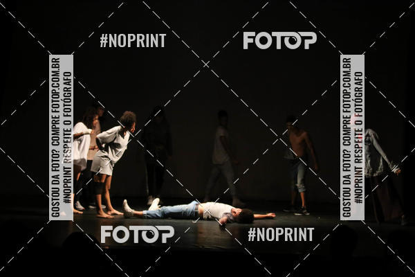 Buy your photos of the eventFORMATURA LILIAN GUMIEIRO on Fotop