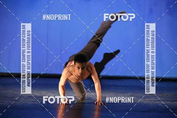 Buy your photos of the eventFORMATURA LILIAN GUMIEIRO on Fotop