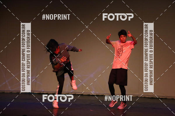 Buy your photos of the eventFORMATURA LILIAN GUMIEIRO on Fotop
