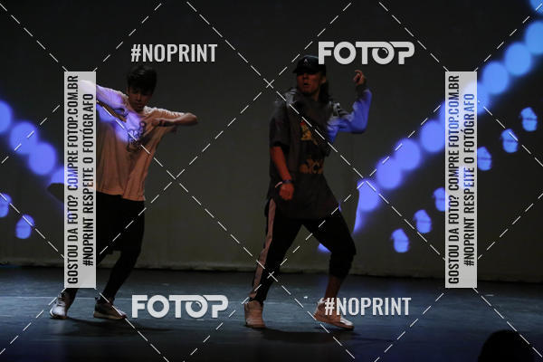 Buy your photos of the eventFORMATURA LILIAN GUMIEIRO on Fotop