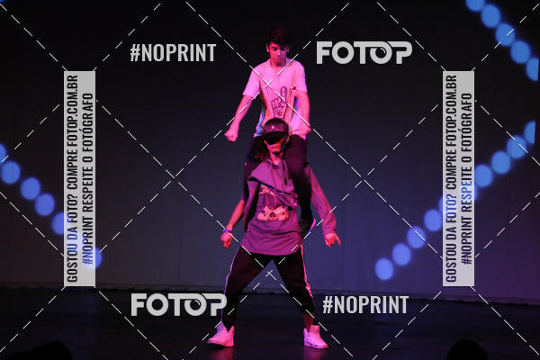 Buy your photos of the eventFORMATURA LILIAN GUMIEIRO on Fotop