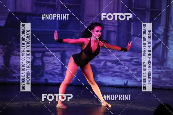 Buy your photos of the eventFORMATURA LILIAN GUMIEIRO on Fotop