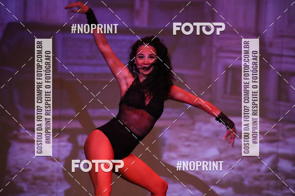 Buy your photos of the eventFORMATURA LILIAN GUMIEIRO on Fotop