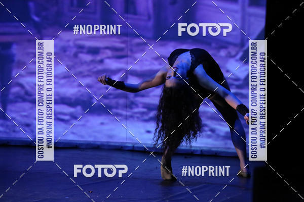 Buy your photos of the eventFORMATURA LILIAN GUMIEIRO on Fotop