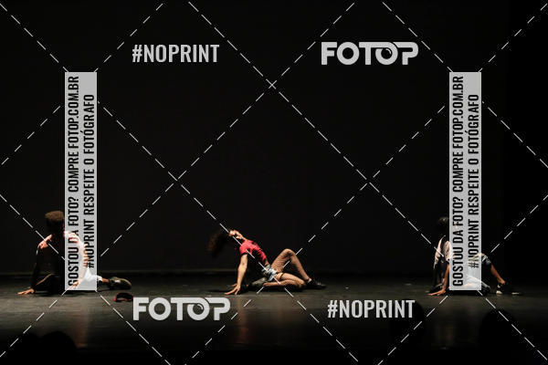 Buy your photos of the eventFORMATURA LILIAN GUMIEIRO on Fotop