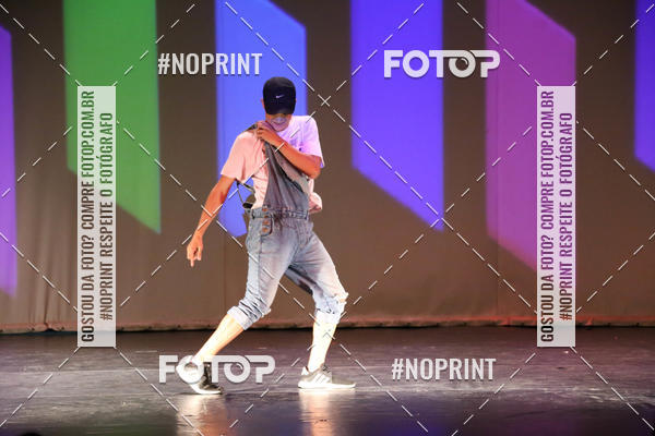 Buy your photos of the eventFORMATURA LILIAN GUMIEIRO on Fotop