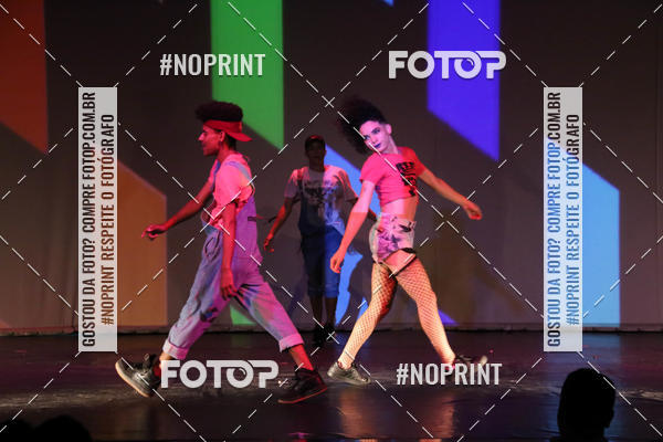Buy your photos of the eventFORMATURA LILIAN GUMIEIRO on Fotop