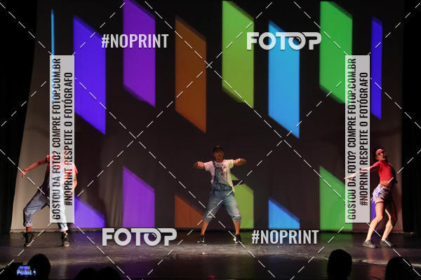 Buy your photos of the eventFORMATURA LILIAN GUMIEIRO on Fotop