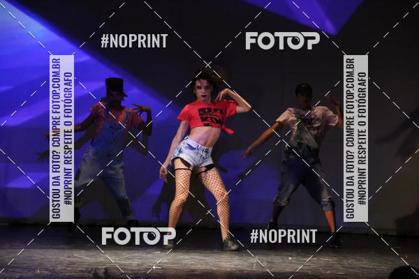 Buy your photos of the eventFORMATURA LILIAN GUMIEIRO on Fotop